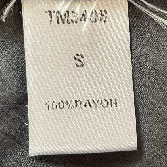 THML Charcoal White Embroidered Boho Top SMALL Peplum Flutter Sleeve Casual - Picture 8 of 8